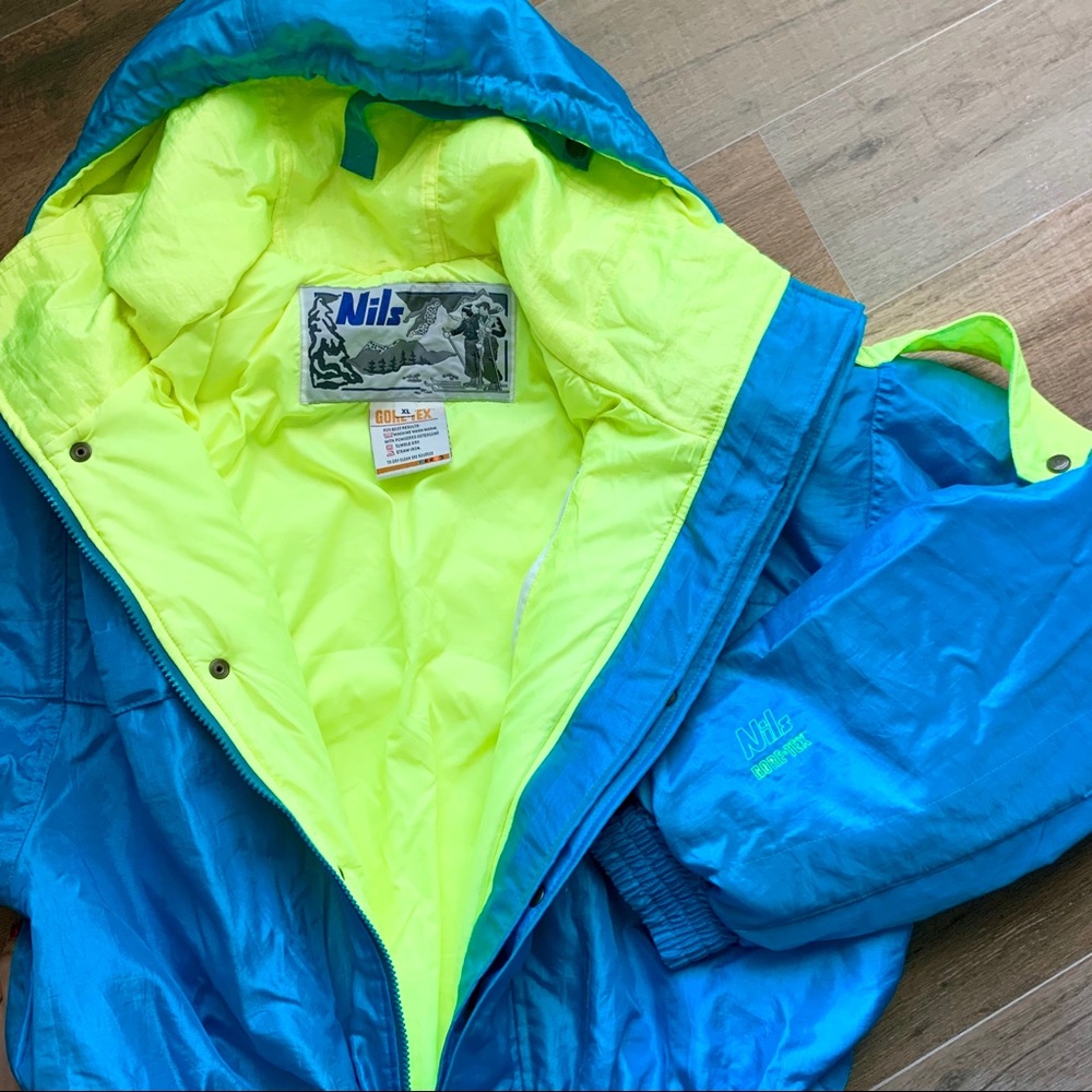 Winter / Ski Jacket - image 5